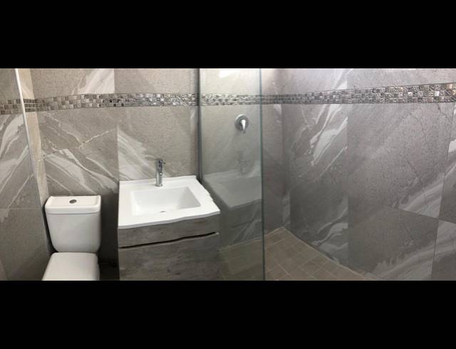3 BEDROOM APARTMENT FOR SALE IN UMHLANGA CENTRAL